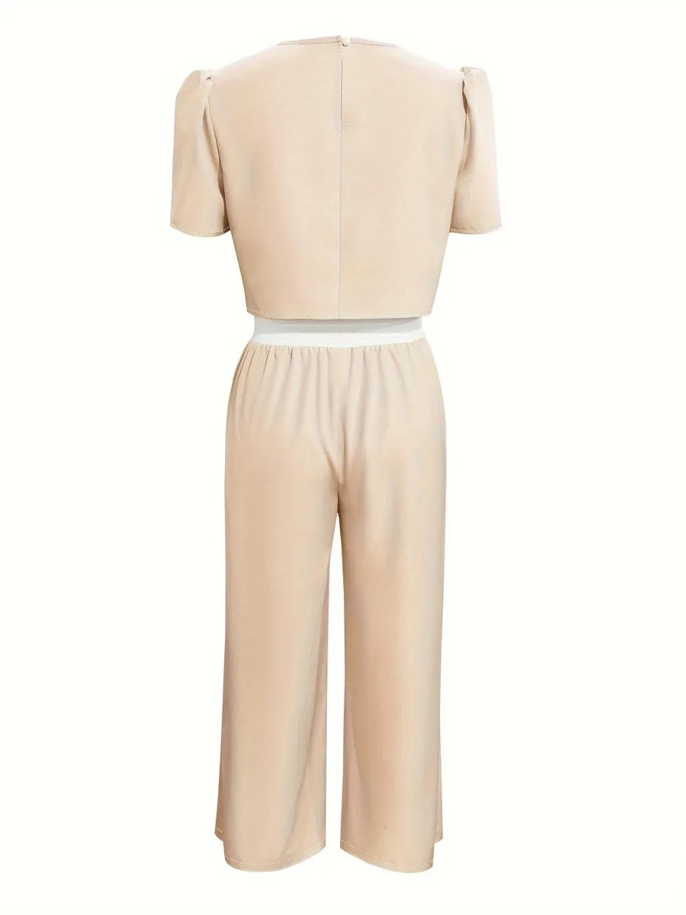 Set aus kurzärmligem Oberteil mit Rundhalsausschnitt und gebundener Hose