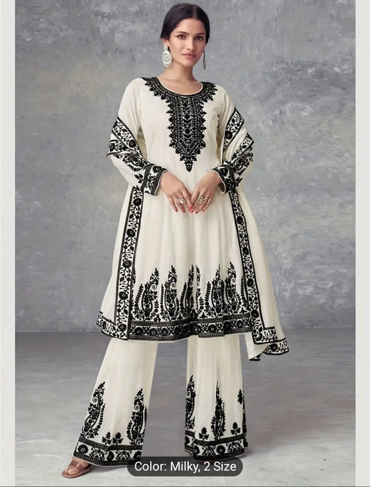 Desi Loose Fit Ensemble Set with Floral Pattern
