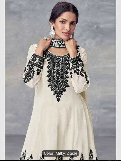 Desi Loose Fit Ensemble Set with Floral Pattern